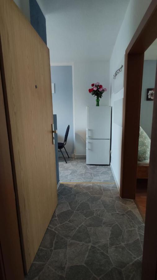 Thamy'S Homestay 2 Росток Екстер'єр фото